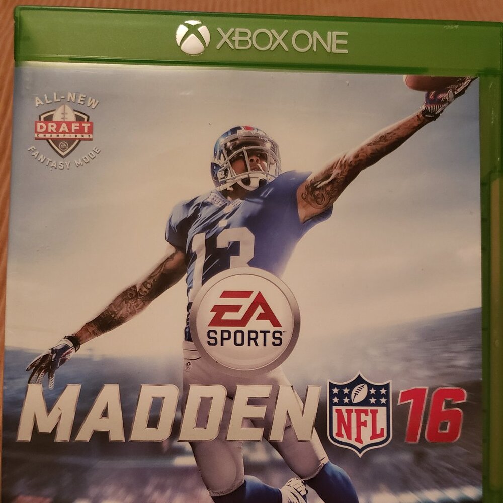Madden NFL 16 on Xbox One